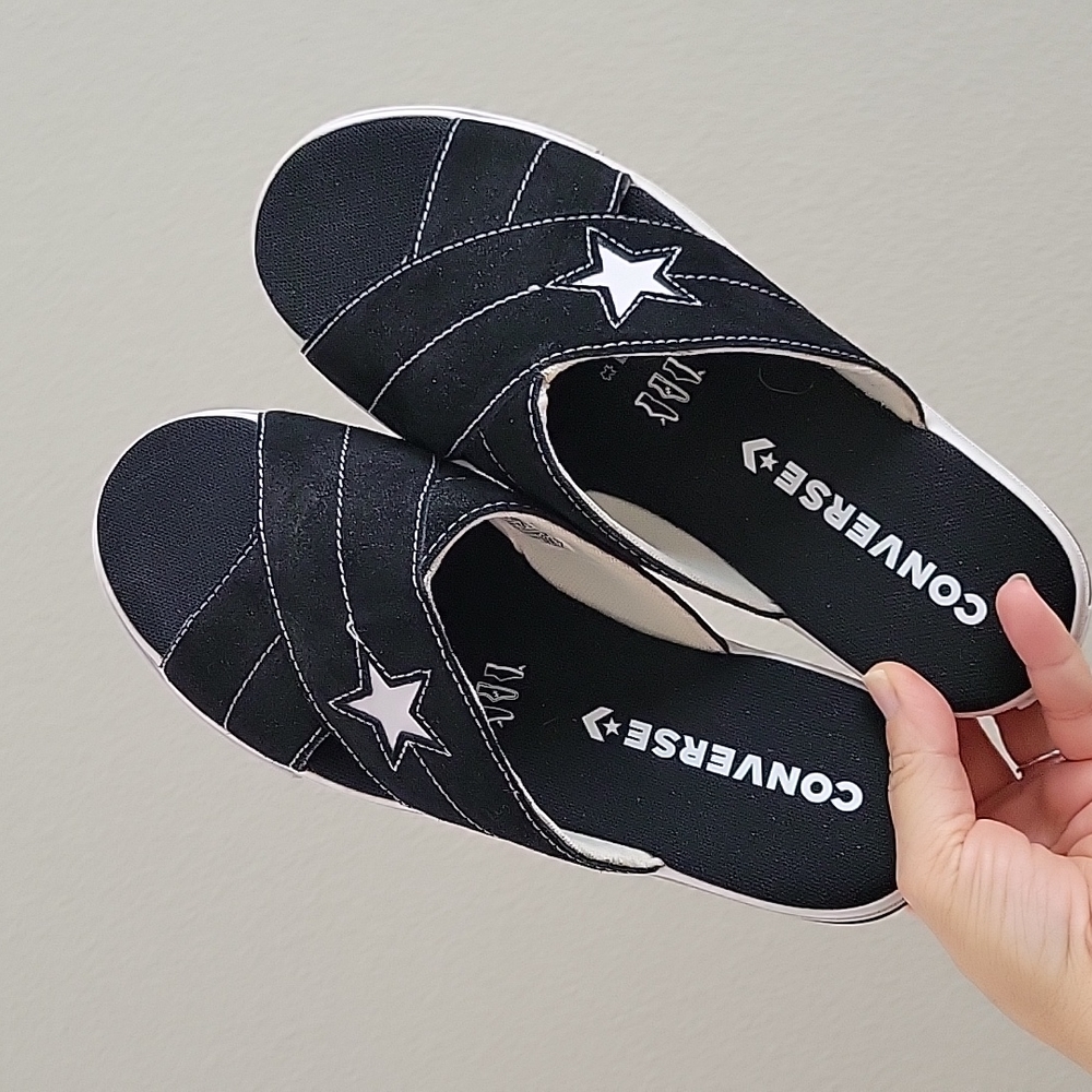 Converse slides size 9